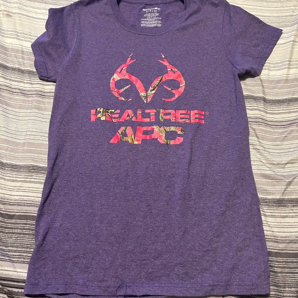 Realtree Purple Casual T-Shirt